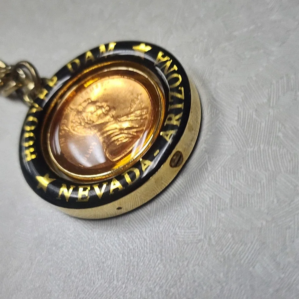 Vintage Hoover Dam Nevada/Arizona Lucky Penny Souvenir Key Chain Clip Spinner